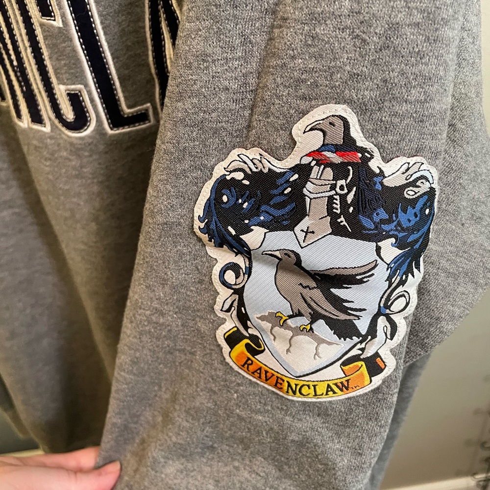 Harry Potter Ravenclaw school sweater - Picture 3 of 4
